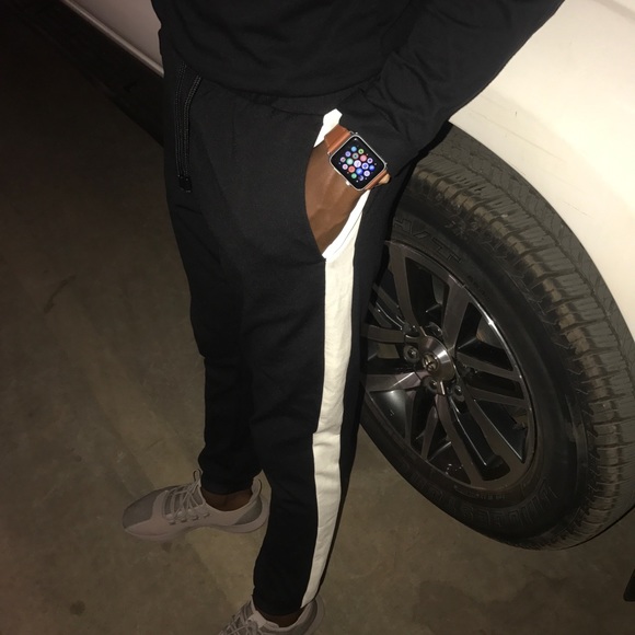 Meet your Posher, Hakeem - Picture 1 of 1